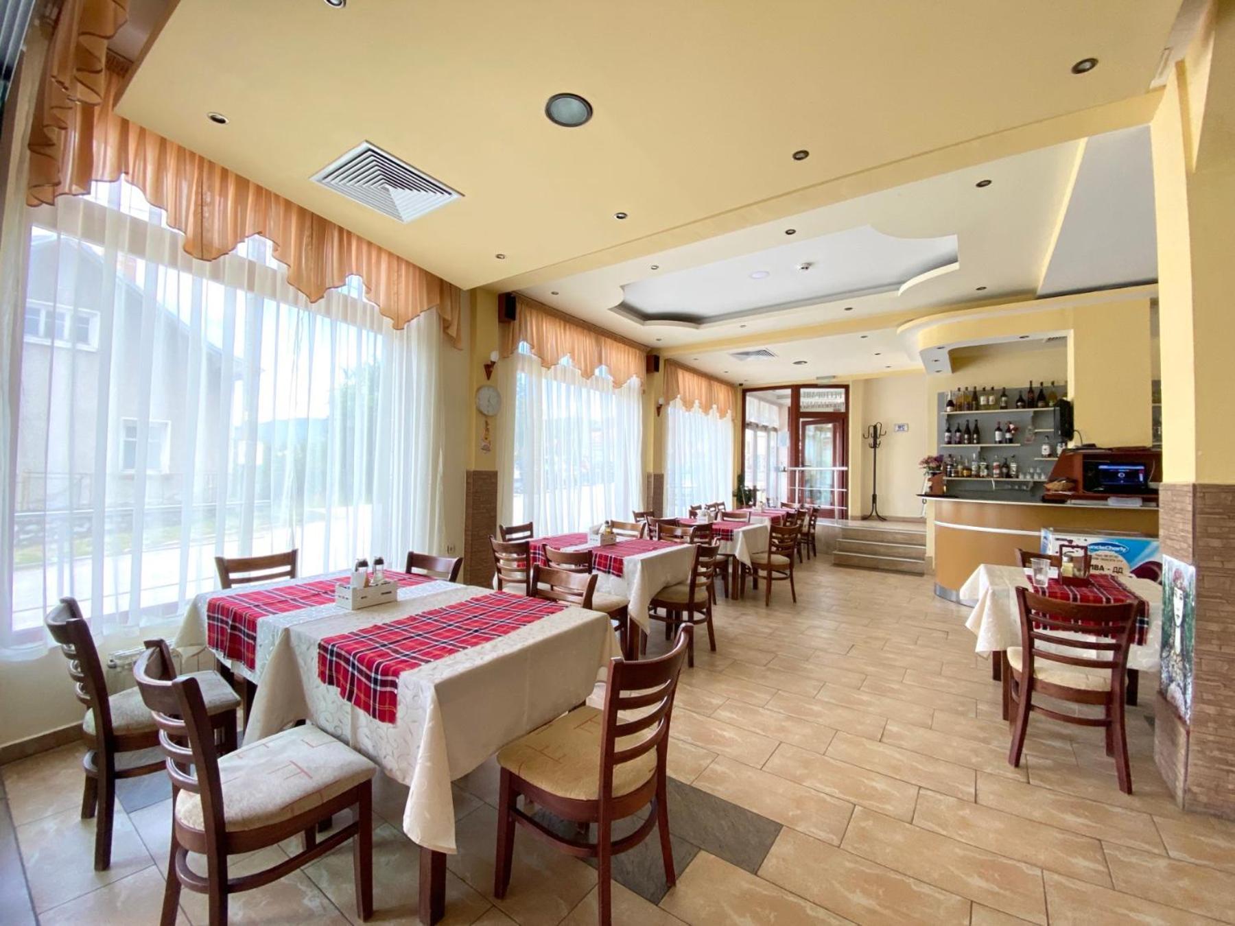 Boryka Family Hotel Asikoria Exterior photo